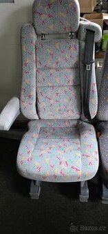 Mercedes-Benz Viano W638: zadní kapitánská křesla