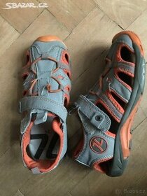 Dětské sandály v. 34