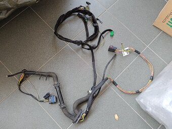 Kabelový svazek víka kufru Citroen C4 Grand Picasso I