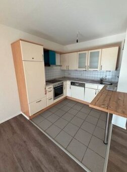 Krémová linka s vestavěnými spotřebiči, 6569