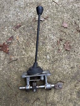 Kulisa řazení Škoda 100