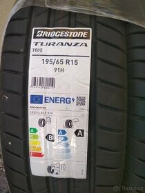 Nové letní pneu Bridgestone Turanza T005 195/65 R15