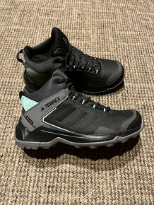 4x Dámské boty Adidas Terrex, velikost 38 - 39 - 1