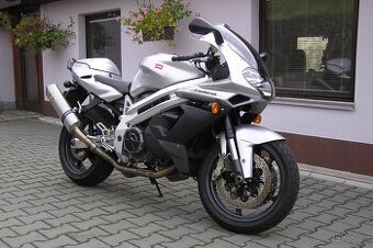 Aprilia SL 1000 Falco
