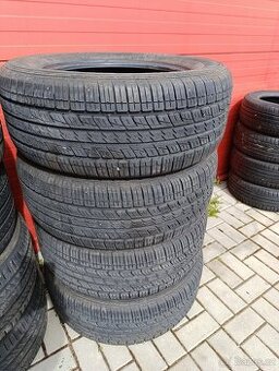 Celoroční pneu SUV zánovní 265/60/R18 kumho - 1
