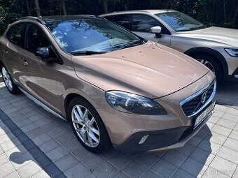 VOLVO V 40, 2,0 D4 140 KW, TOP STAV CZ, VOLVO SELEKT