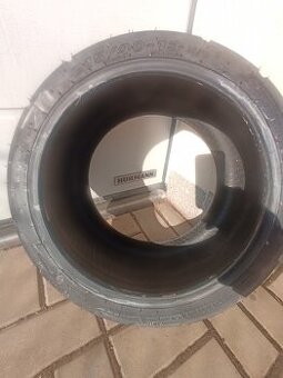 Pneu 215x40x13