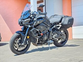 Yamaha MT-10 Tourer Edition, původ ČR, servisní knížka