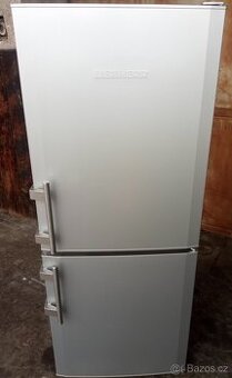Lednička Liebherr stříbrná kombinovaná