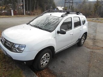 dacia duster 1,5 dci 2015 najeto 215tis km 4x4
