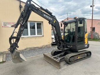 Pásový bagr VOLVO EC35C,Centrální mazaní, prodloužené rameno