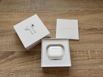 Apple AirPods 3 s MagSafe