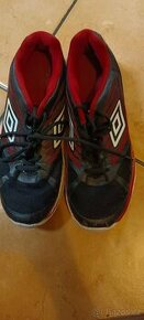 Botasky Zn.Umbro vel.37,5