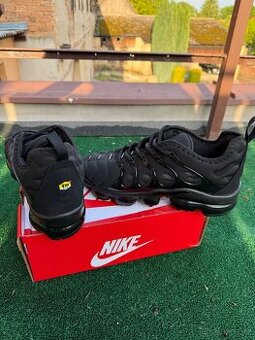 Nike VaporMax Plus