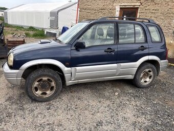 Suzuki Grand Vitara 2.0 nafta,4X4,tažné klima