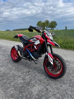 Ducati Hypermotard 821