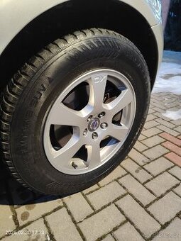 Kola Volvo XC60 R17 zimní