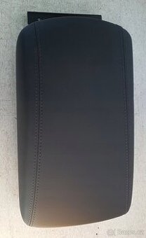 Loketní opěrka Hyundai Tucson III 84660D7000 - 1