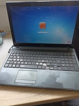 Acer Aspire 5749