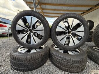 235/55/19 přední a 255/50/19 zadní alu Mercedes originál