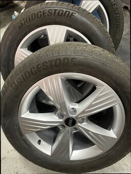 Alu kola + Pneu Audi Q4 zimní kola 89A, R19