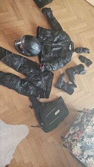 Komplet na motorku pro ženu