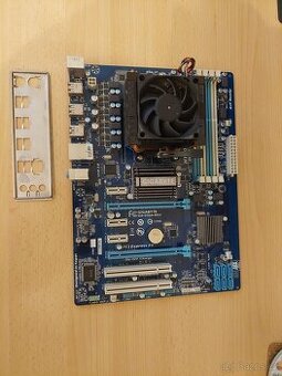 Gigabyte GA-970A-DS3 a FX4130
