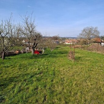 Stavební pozemek 1325 m2 Sentice