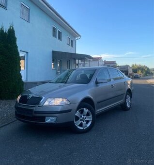 Škoda Octavia II 1.8 TSI 118kW Elegance 119tkm ČR