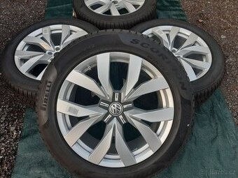 Nová zimní kola Volkswagen Touareg r20 et33 montero