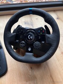 Logitech G923 TRUEFORCE – volant s pedály (PC / Xbox)