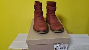 Kotníčkové boty vel.33