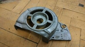 Kryt dynamo startéru Tatran manet