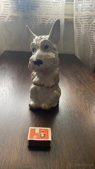 Starožitná soška psa