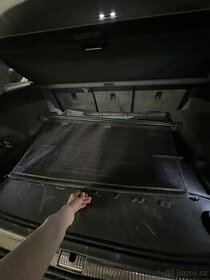 Audi originalní síťová přepážka