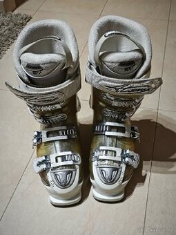 Lyžařské boty Atomic Hawx