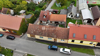 exkluzivní prodej částečně zrekonstruované usedlosti v obci 