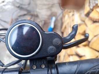 Elektrokoloběžka City Boss GV5l