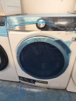 Pracka se susickou aeg 10kg