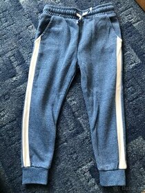 Nové tepláky vel.  110