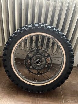 Kolo honda crf 450 2008