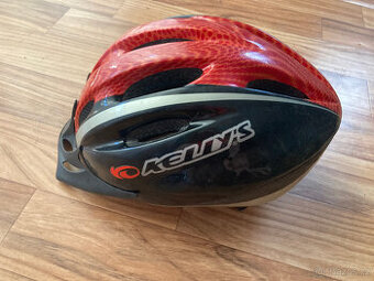 Dětská cyklistická helma (velikost S)