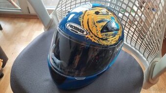 Značková dětská helma na motorku, čtyřkolku nebo motokáru