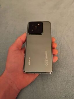 Xiaomi 14 12/256 GB – plně funkční, prasklý displej