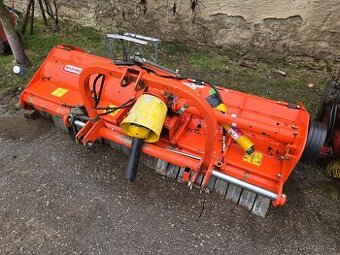 Mulčovač kladivkový kvalitní Marschio za Traktor hydraulicky