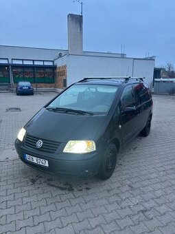 SHARAN VOLKSWAGEN 1.9tdi 96kW