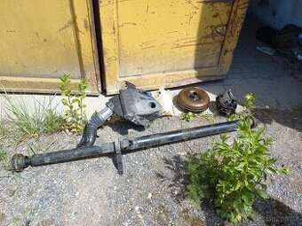 Audi A6 2002 díly z vozu - kardan, měnič, alternátor