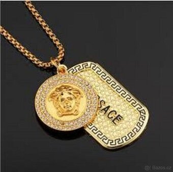 Přívěšek a řetěz Versace