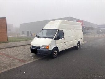 Ford Transit Hi-Cube