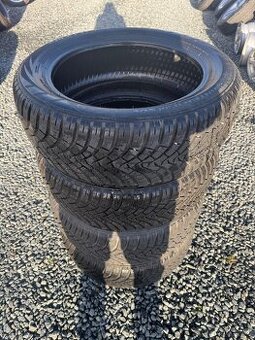 Zimní pneu Falken 215/55 R18